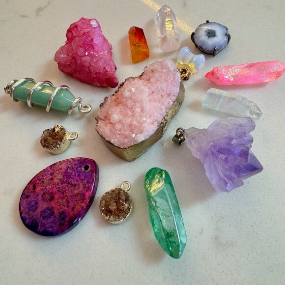 Crystal Druzy and Gemstone Pendant Lot with Moonstone and Amethyst - Picture 9 of 16